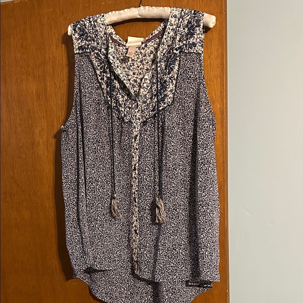 Knox Rose Navy Floral Sleeveless Blouse